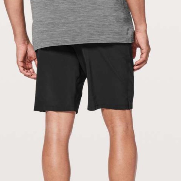 Lululemon T.H.E. Short linerless - Picture 3 of 9